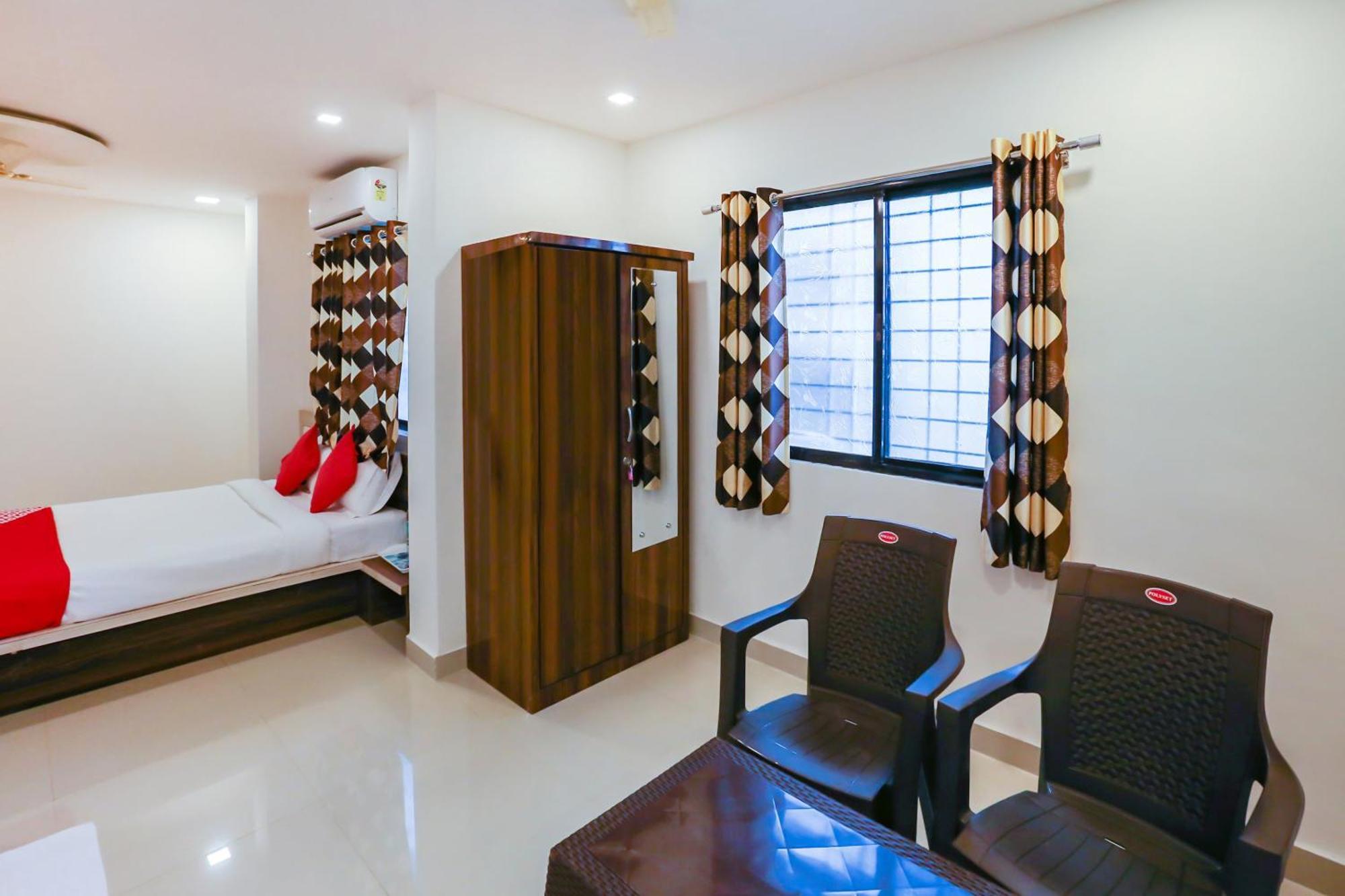 Hotel O Pingara Executive Phursungi Exteriér fotografie
