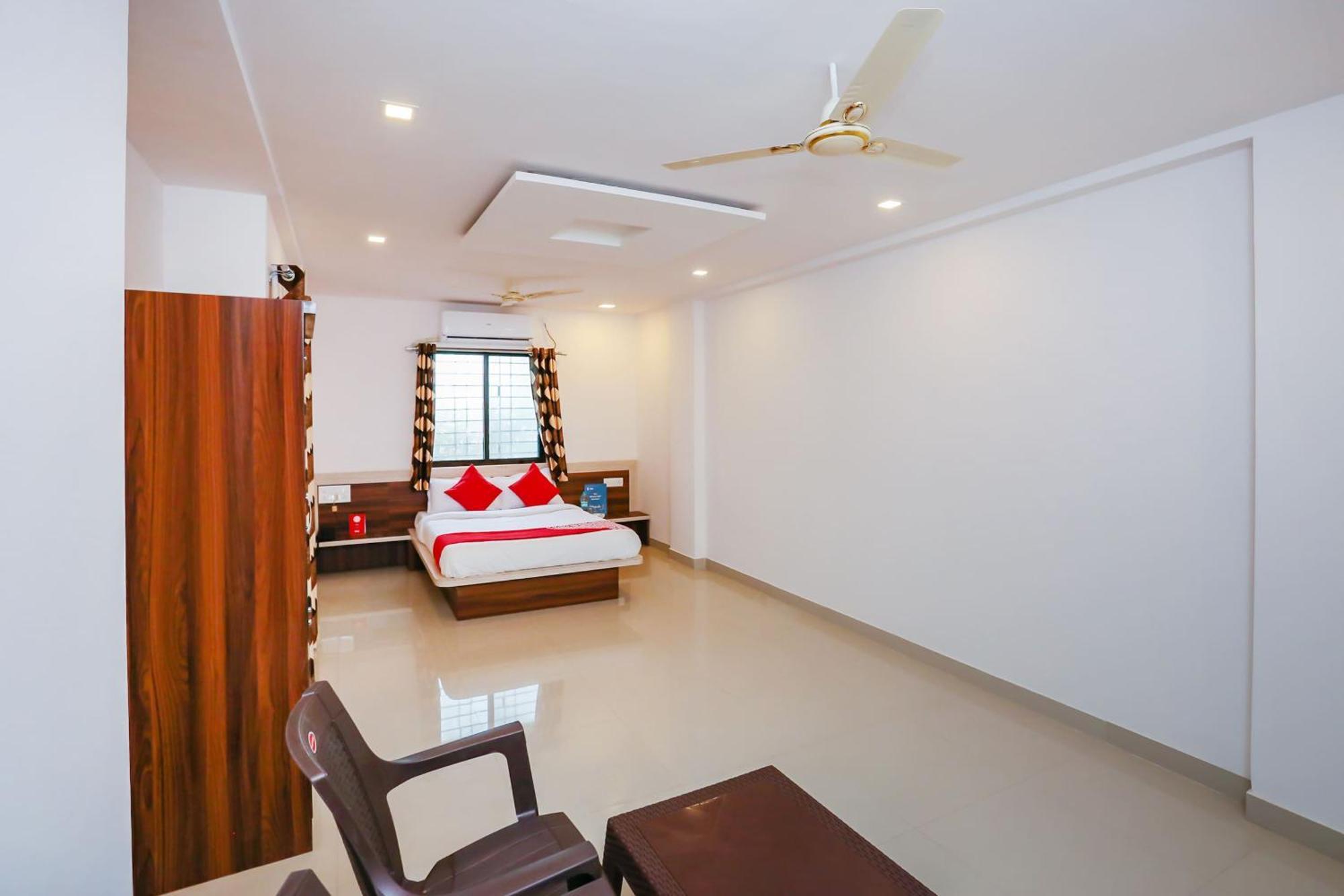 Hotel O Pingara Executive Phursungi Exteriér fotografie
