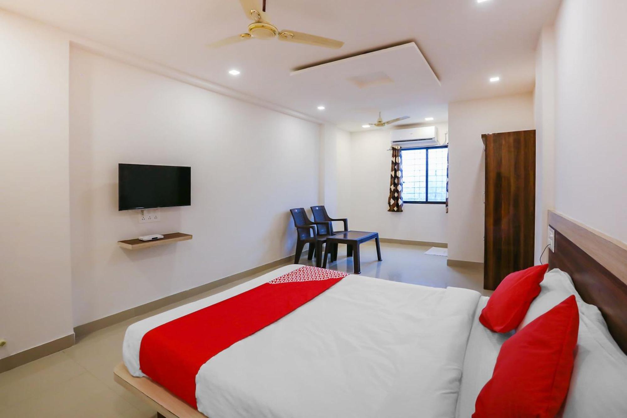 Hotel O Pingara Executive Phursungi Exteriér fotografie