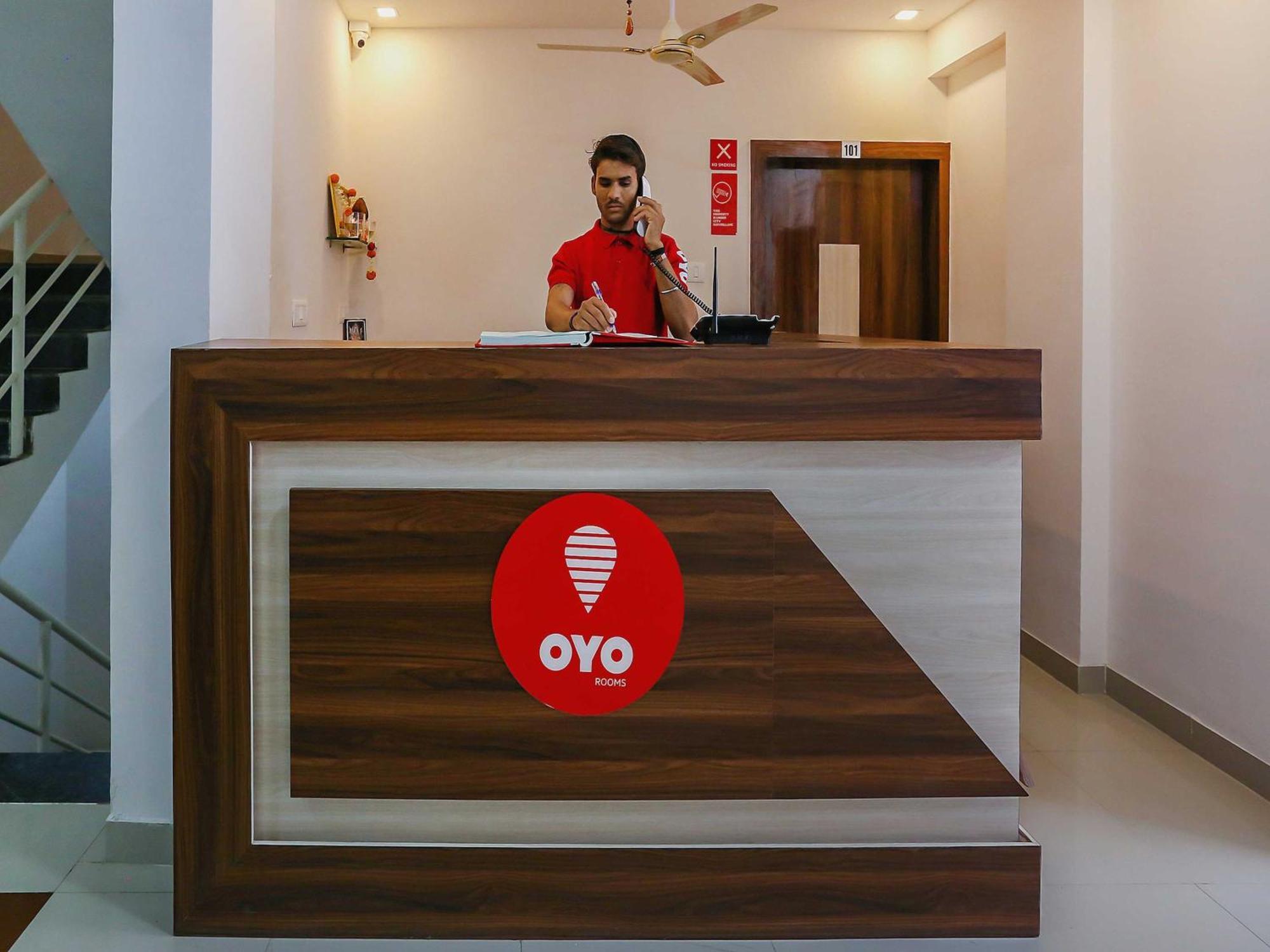 Hotel O Pingara Executive Phursungi Exteriér fotografie