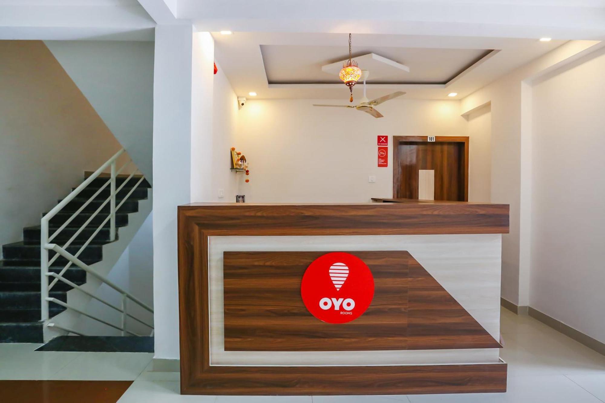 Hotel O Pingara Executive Phursungi Exteriér fotografie