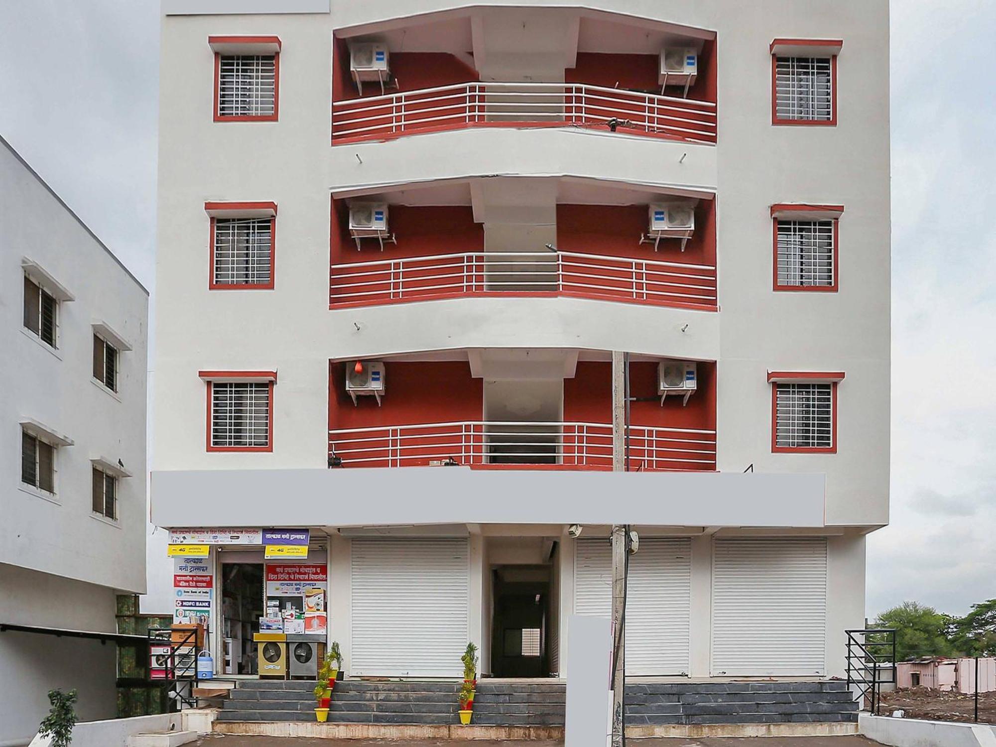 Hotel O Pingara Executive Phursungi Exteriér fotografie